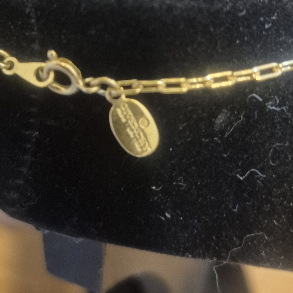 EUC GIVENCHY NECKLACE - Picture 4 of 4